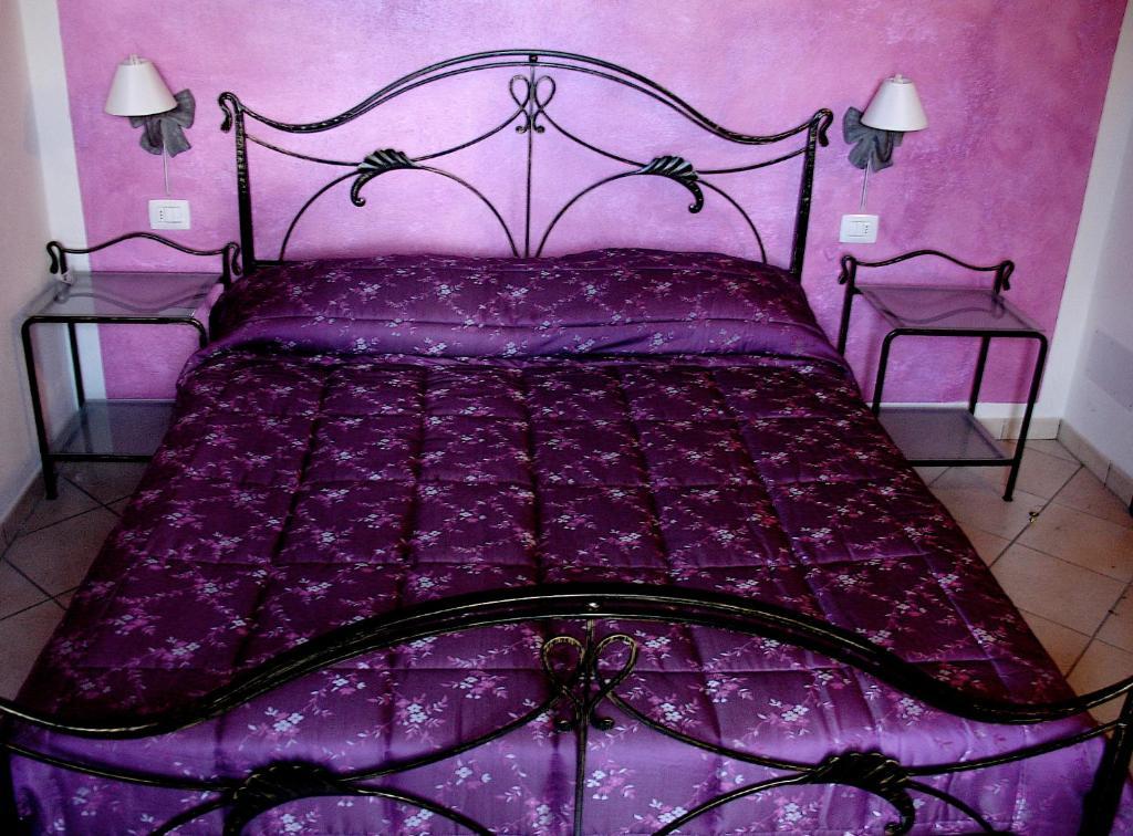 Agriturismo Ca' Isotta Castello di Serravalle Bilik gambar